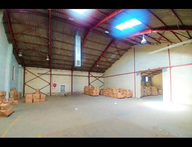 4,400M² WAREHOUSE TO LET IN MILNERTON CENTRAL